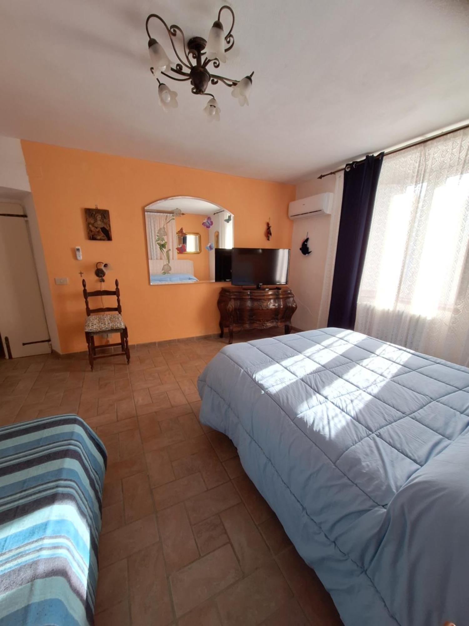 Mama' Hotel Castell'Anselmo Luaran gambar
